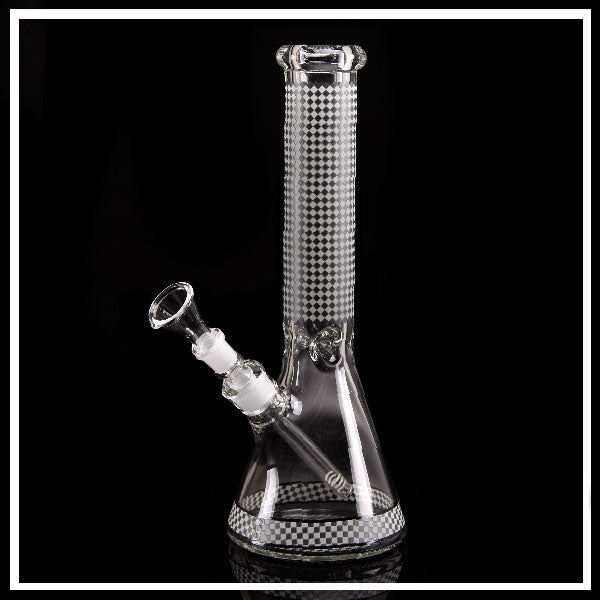 Bong Black Chess Glow